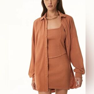 NWT Lanston oversized button-up shirt (could fit Medium to Large)